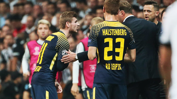 Alman basını şaşkın! O isme yüklendiler