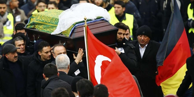 Alman basını bir Türk'e ilk kez kahraman dedi