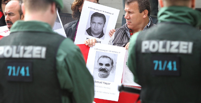 Alman başsavcılığın NSU davasında belgeleri yok ettiği söyleniyor