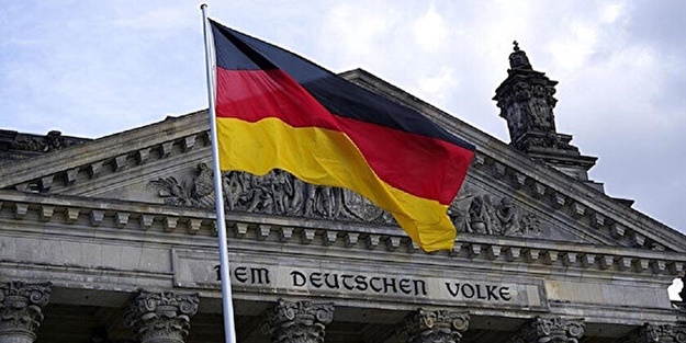 Alman CEO'lardan iktidara 