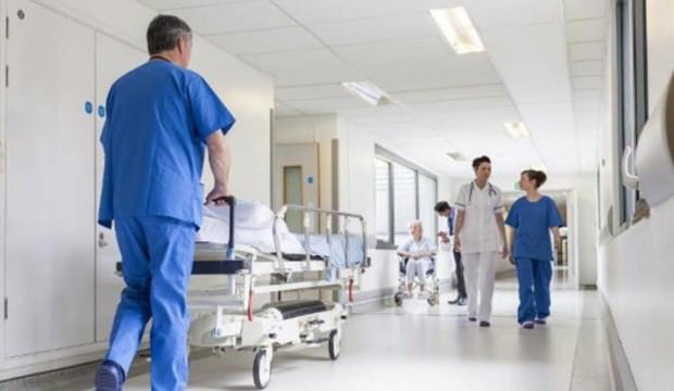 Alman doktordan Türk hastaya çirkin ifadeler