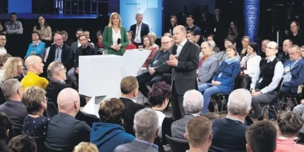 Alman halkı Scholz’dan memnun değil