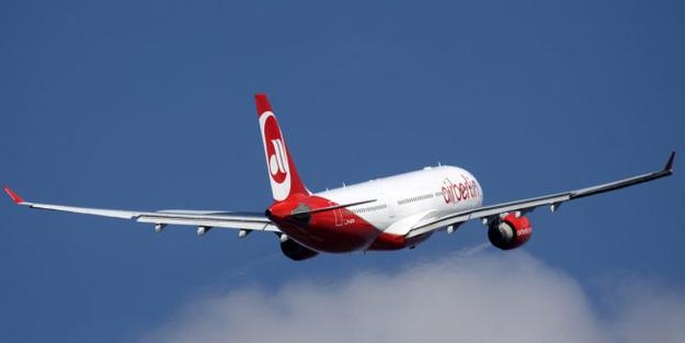 Alman havayolu şirketi battı!