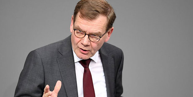 Alman isimden Türkiye açıklaması: Alınan karar beni çok üzdü