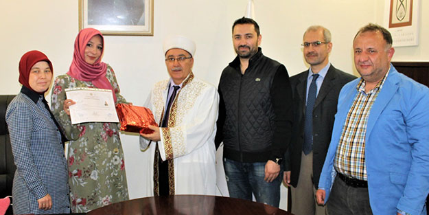 Alman kadın İslamiyet’i seçti