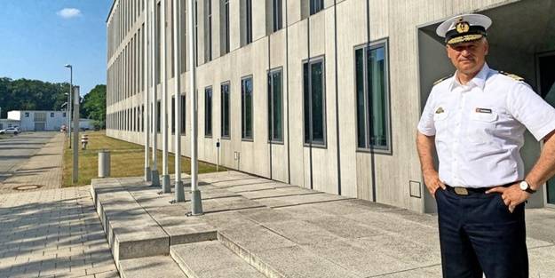 Alman komutanın sözleri tepkilere neden oldu! İstifa çağrısı