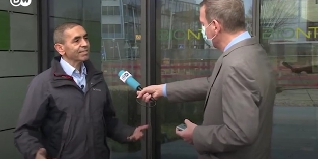 Alman muhabir şaştı kaldı! Aşıyı bulan Türk profesörün aşı yaptırması yasak