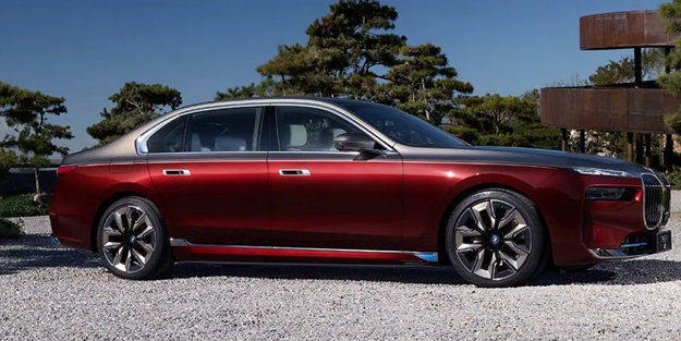 Alman otomotiv devi BMW i7 Çin’de piyasaya sürüldü! Tarih verildi, yepyeni bir araç