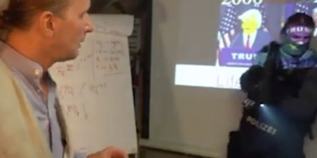 Alman polisi canlı yayında baskın yaptı