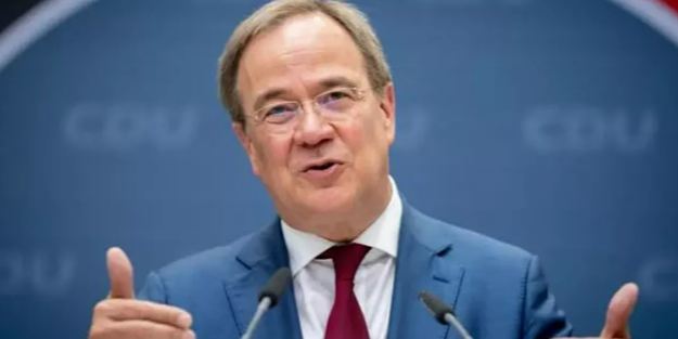 Alman siyasetçiden Türkiye ile ilgili övgü dolu sözler