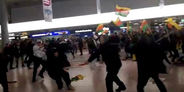Alman sözcü 'havaalanında Türklere saldırı'ya cevap veremedi
