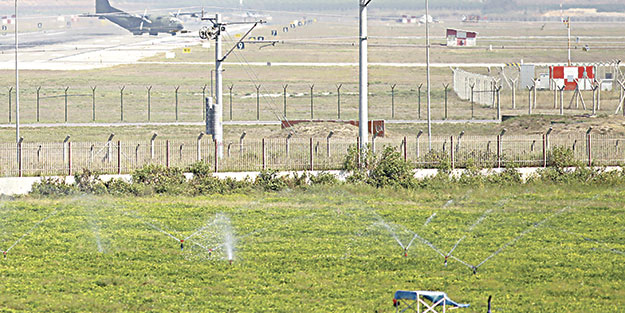 Alman vekiller İncirlik’te