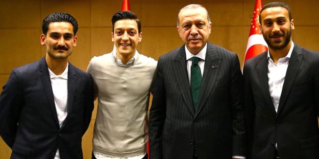 Alman yıldız Müller: Kesinlikle arkalarında duruyoruz