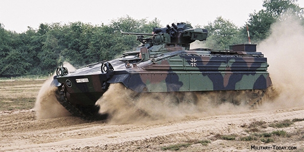 Alman zırhlıları Ukrayna'nın hizmetinde