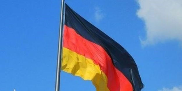 Alman hükümeti: Siber saldırı olduğuna dair kanıt bulunamadı! Sarsıcı olaylar yaşanıyor