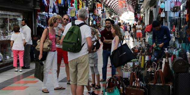 Almanlar Merkel'e rağmen Türkiye’yi seçti