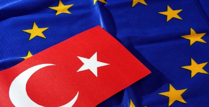 Almanlar Türkiye'yi Avrupa Birliği'nde istemiyor