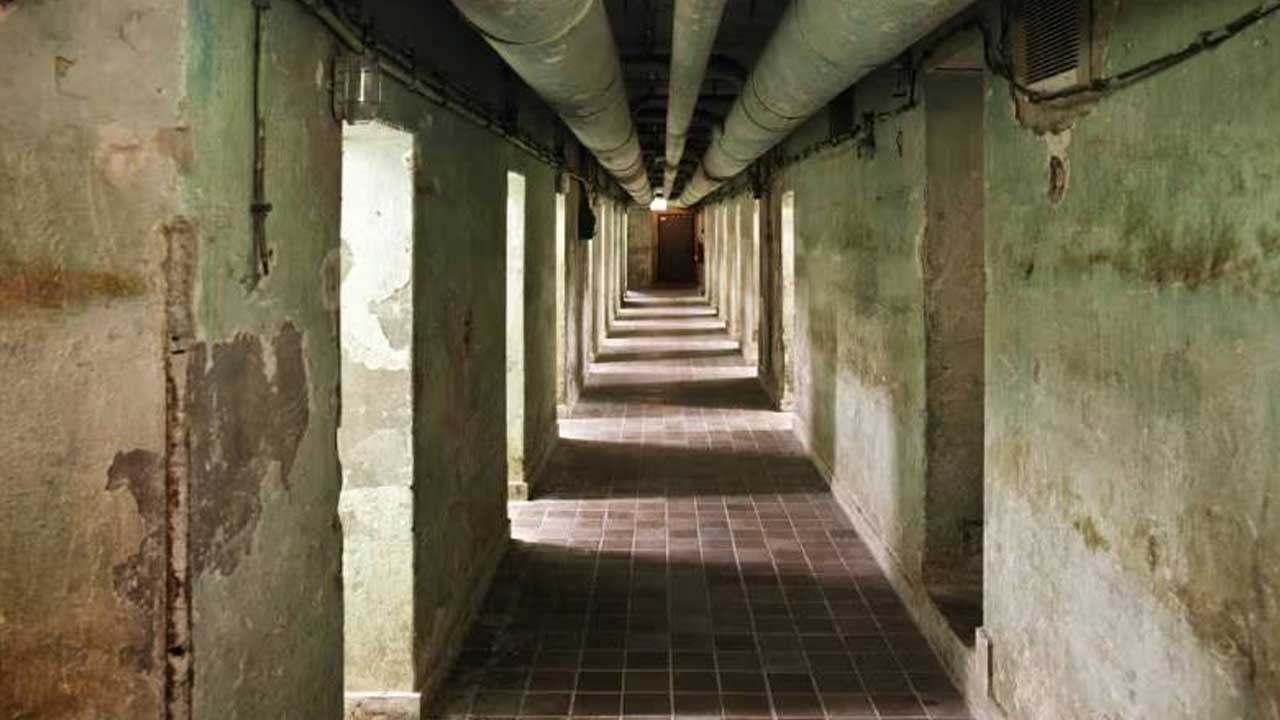 Almanları Rusya korkusu sardı! Sığınak haberi dikkat çekti