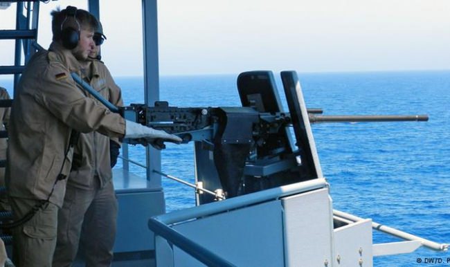 Almanya Akdeniz'e asker gönderiyor