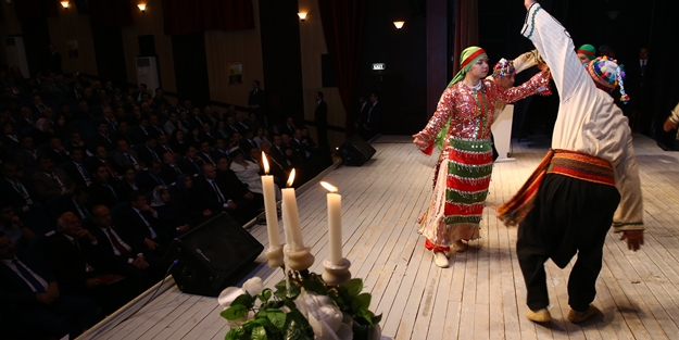 Almanya Alevi silahını çıkarttı!