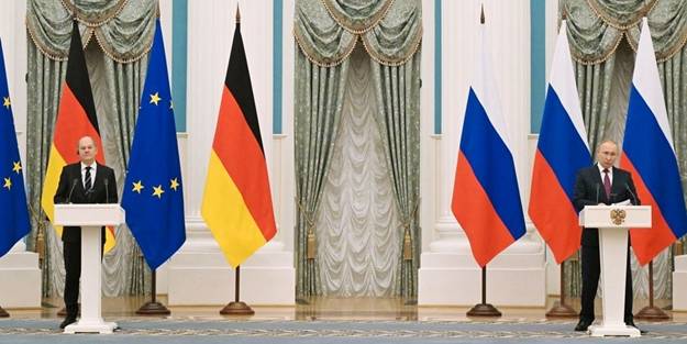 Almanya Başbakanı: Rusya'yı uyardım