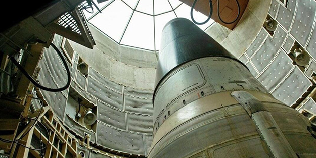 Almanya basını ABD’nin gizli oyununu ortaya çıkardı! ‘Nükleer savaş başlığı’ detayı