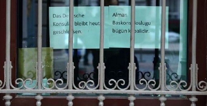 'Almanya DAEŞ saldırısından korktuğu için Türkiye'deki temsilciliklerini kapattı'