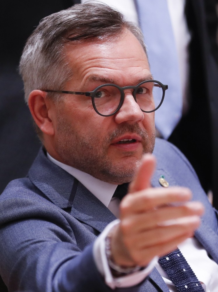 Almanya Devlet Bakanı Roth: “İngiltere AB’den anlaşmasız ayrılmaktan kaçınsın” 