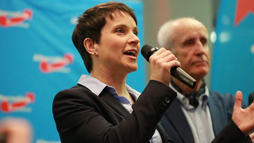 Almanya eyalet seçimlerinde ilk sonuçlar belli oldu