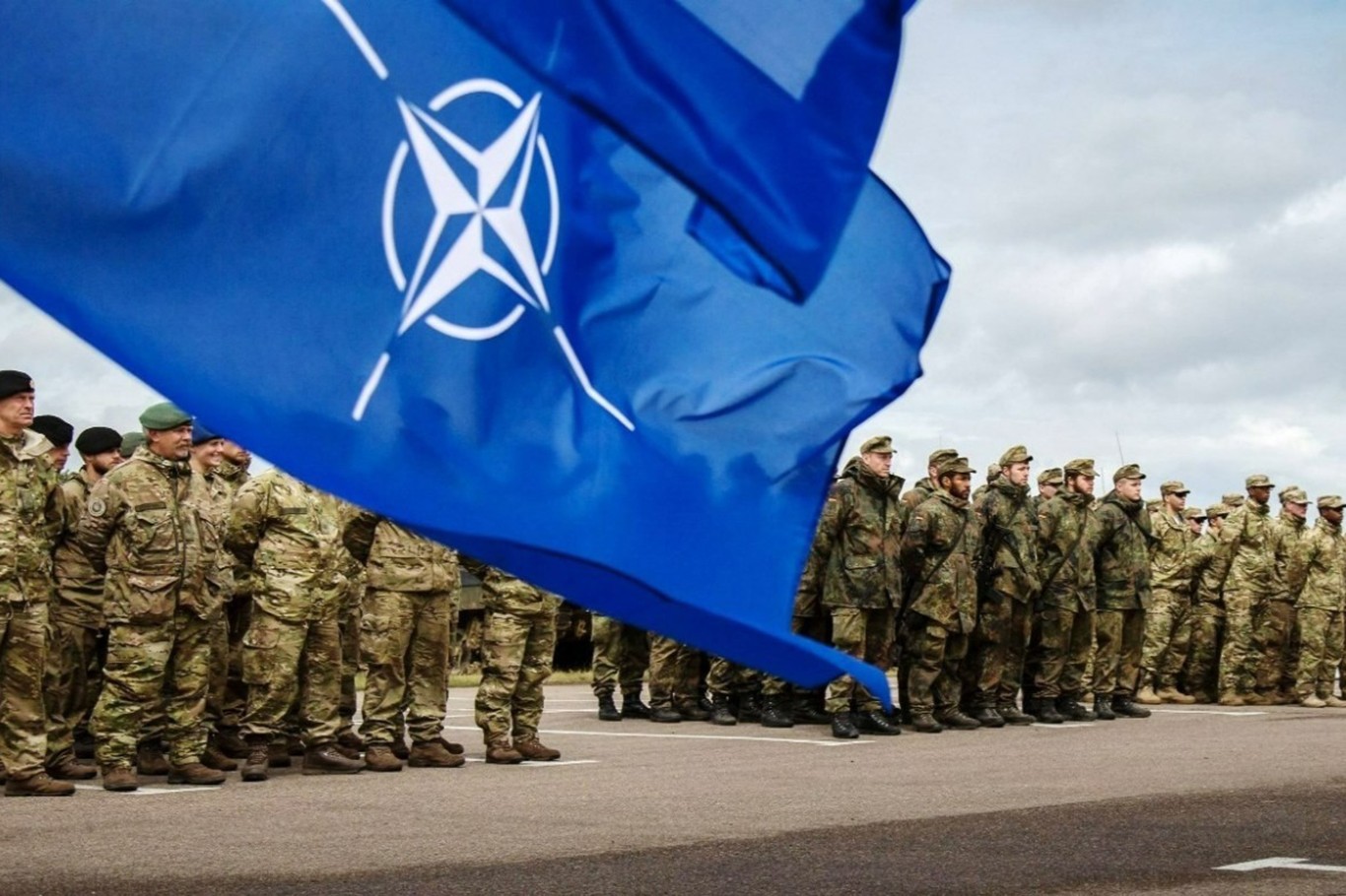 Almanya Irak’tan tamamen çekildi: Bağdat’ta NATO tahliyesi tamam!