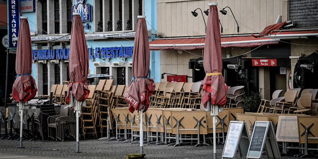 Almanya kısıtlamaları 7 Mart’a kadar uzattı