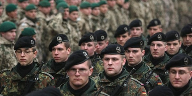 Almanya, Litvanya'dan 4 askerini geri çekti