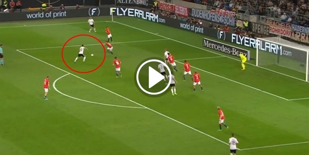 Almanya Mesut ve Gomez'le farka gitti: 6-0