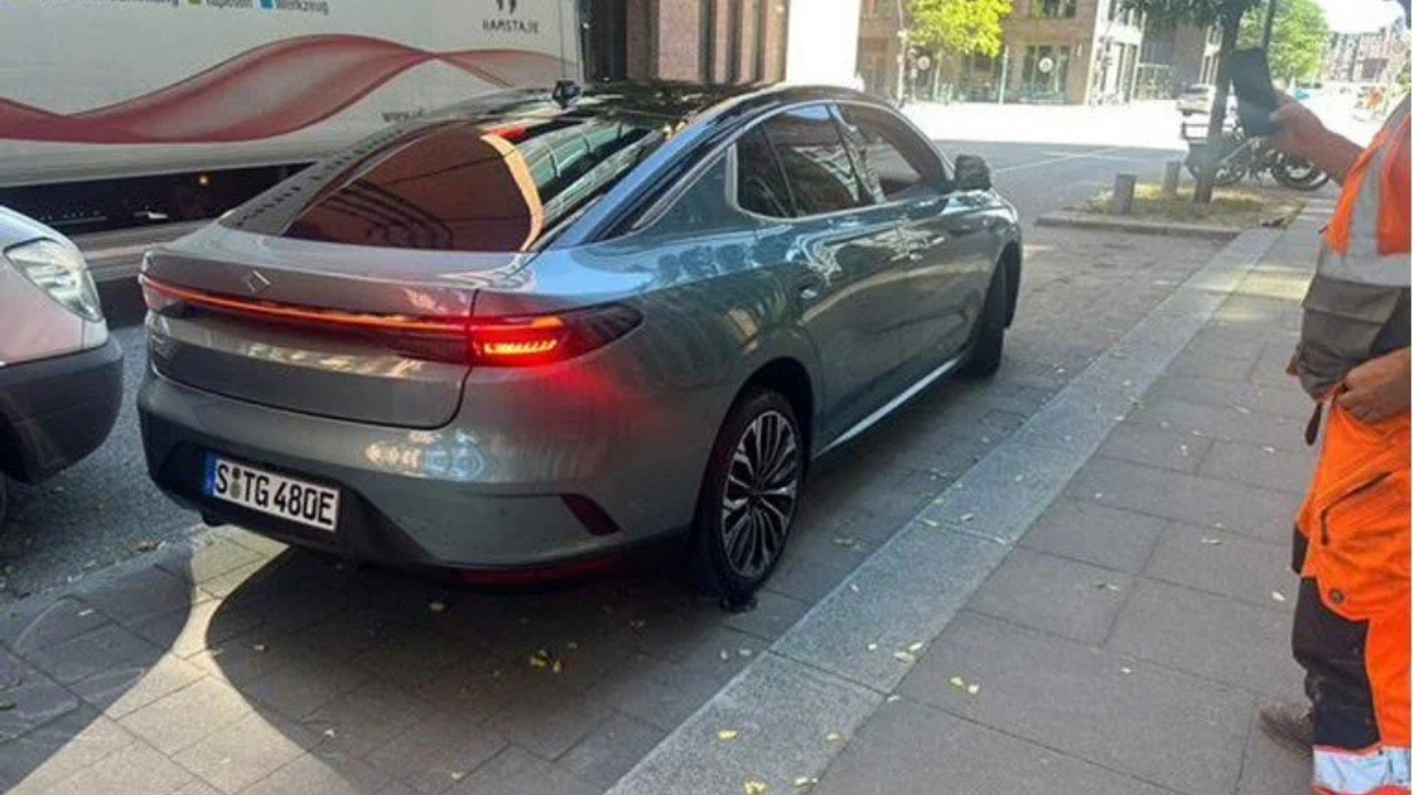 "Almanya mı bizi kıskanıyor" dediler: TOGG’a alman plakası takıldı!