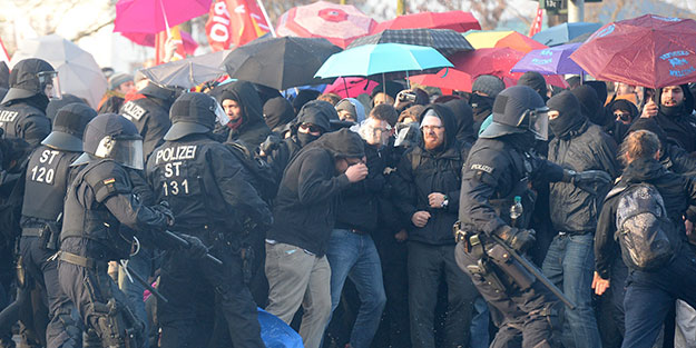 Almanya, polis şiddetini görmezden geldi