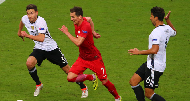 Almanya Polonya'ya yıkamadı!