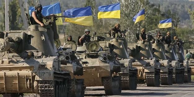 Almanya ve Fransa'dan vatandaşlarına Ukrayna çağrısı