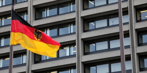 Almanya yüksek faizler altında bocalıyor! Şirketler geri çekilme kararı aldı