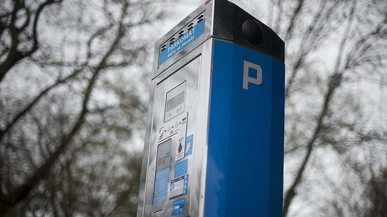 Almanya’da belediye çalışanı skandalı: Otopark otomatlarından 1 milyon euro çaldı