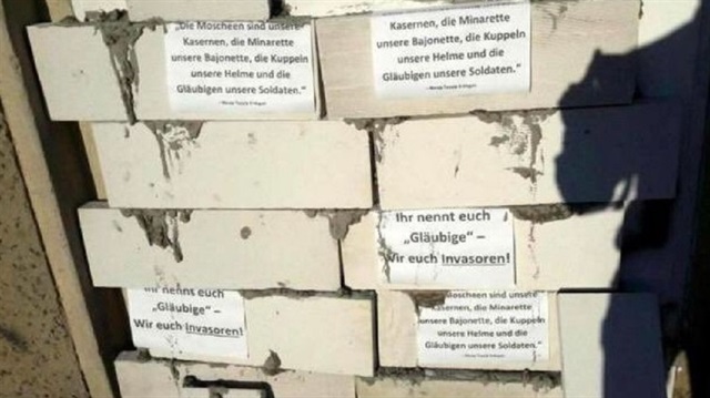 Almanya'da cami derneğine alçak saldırı