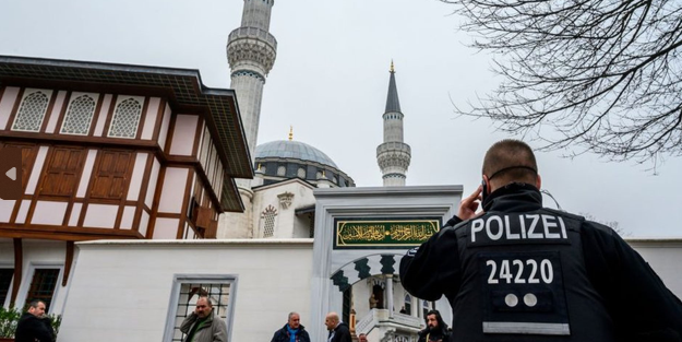 Almanya’da camilere saldırı! DİTİB artan olaylardan endişeli