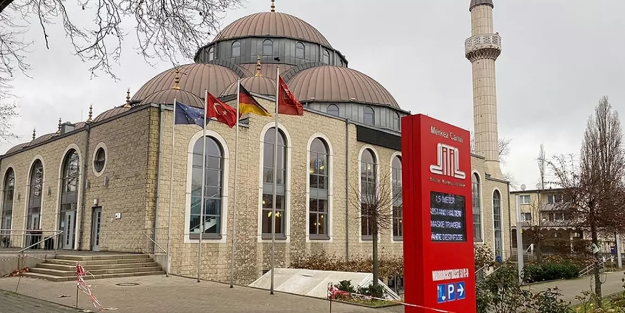 Almanya'da camiye kundaklama girişimi: 1 gözaltı