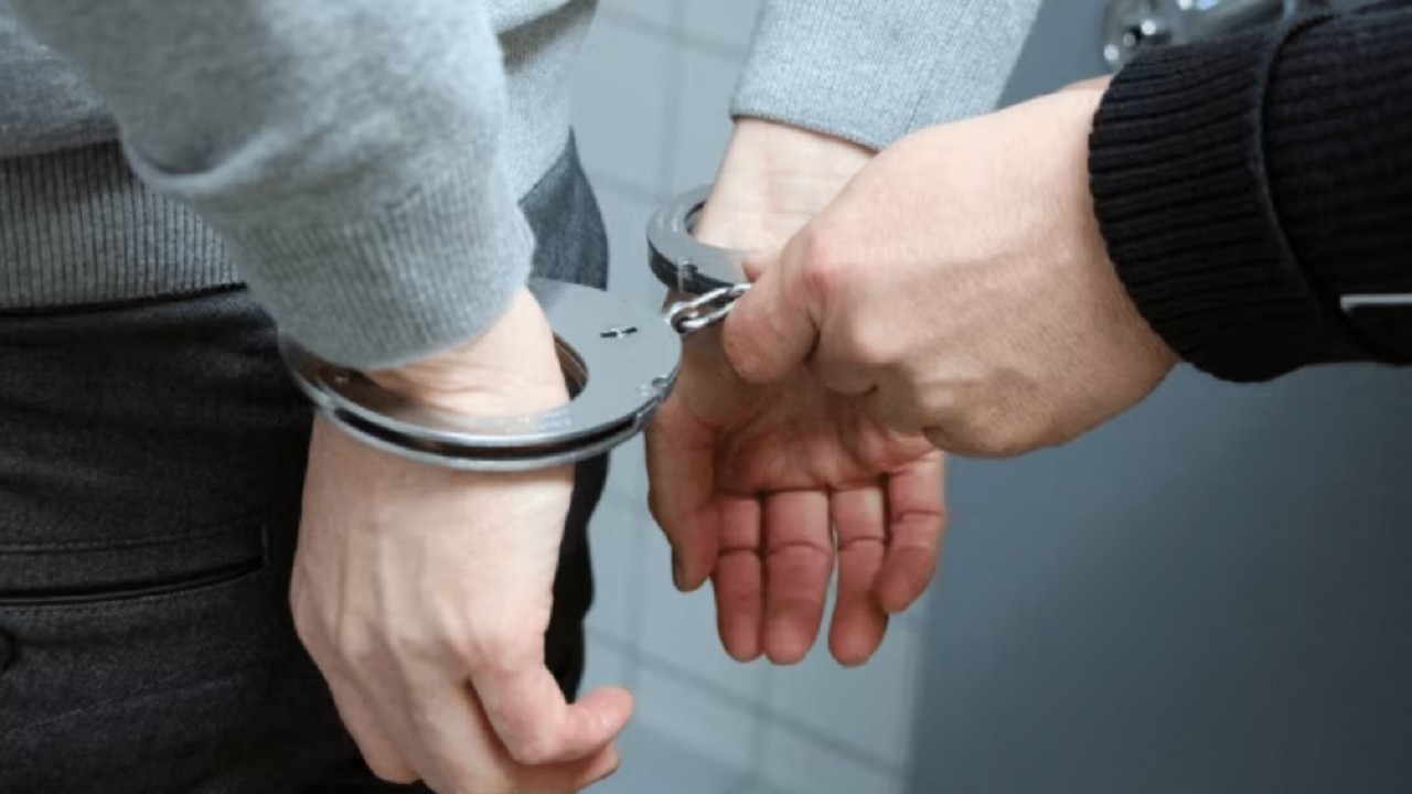 Almanya'da casusluk iddiasıyla bir Çinli tutuklandı