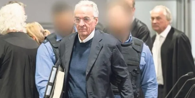 Almanya’da darbeciler hâkim karşısına çıktı