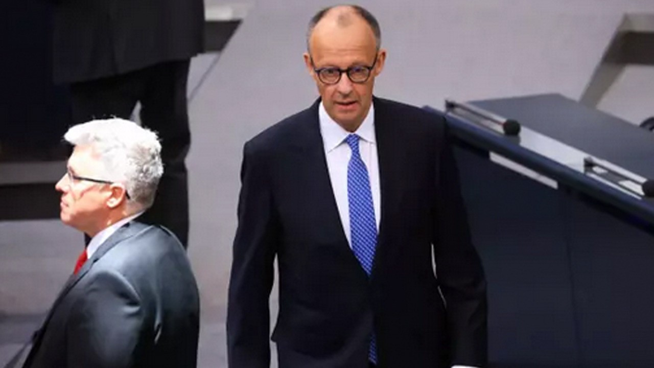 Almanya'da Friedrich Merz, ikinci tur oylamada başbakan seçildi!