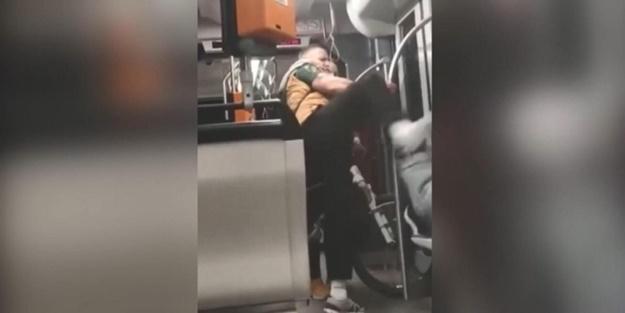 Almanya'da ırkçı saldırı! 17 yaşındaki Suriyeli genç darp edildi