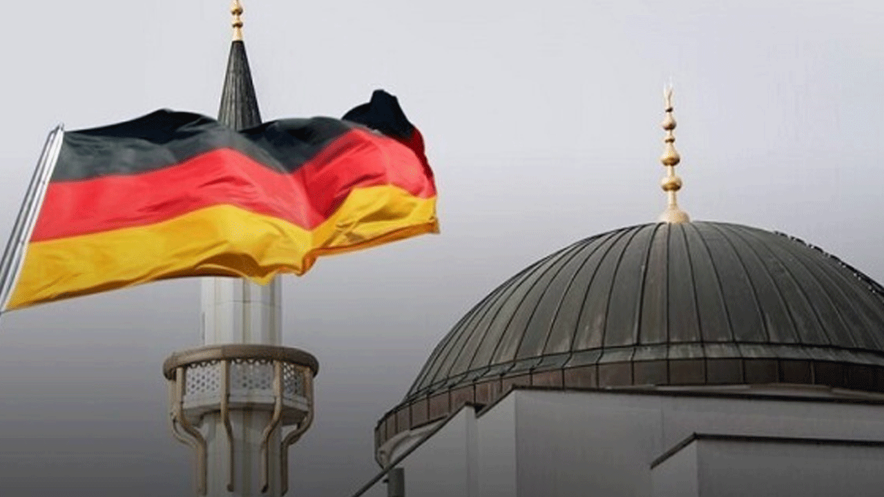 Almanya'da komşu dehşeti! İslamofobinin kurbanı oldu!