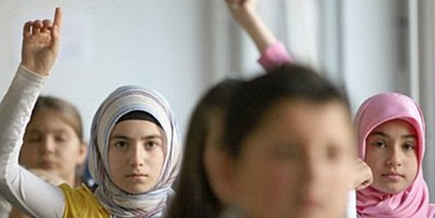 Almanya'da Müslüman öğrencilere bayram tatili