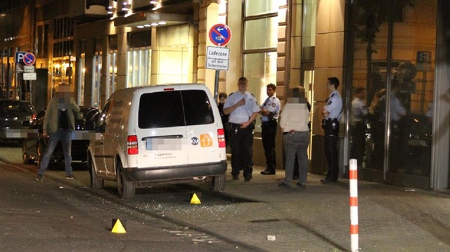 Almanya'da saldırı: 1 kişi yaralandı