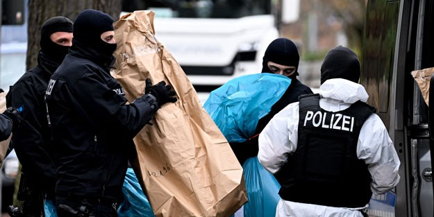 Almanya'da sansasyonel darbe planı iddiası! Şaşırtan ilk açıklama: Gerçek ortaya çıktı, dünyaya ilan edildi!